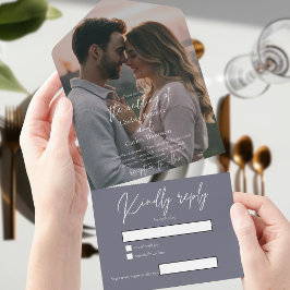 憂鬱なグレーの結婚式の写真とRSVPのモダンなエレガントなデザイン オールインワン招待状