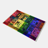 憎しみには家が無い。 ドアマット (アングル)