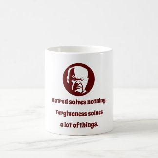憎しみは何も解決しない – 知恵 コーヒーマグカップ