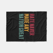 憎しみは国を作らない素晴らし、アンチ – トランプ2025 フリースブランケット (正面(横))