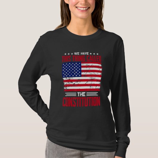 憲法の愛国者という物がある Tシャツ (正面)
