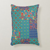 懐かわいらしかしいフェイクパッチワーク枕 アクセントクッション (正面(垂直))