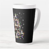 懐中電灯で覆われたビーグルのクリスマスツリー カフェラテマグ (右アングル)