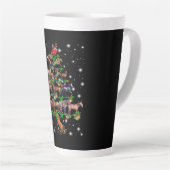 懐中電灯で覆われた馬のクリスマスツリー カフェラテマグ (右アングル)