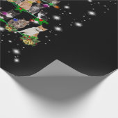 懐中電灯で覆われた、かわいい猫のクリスマスツリー ラッピングペーパー (角)