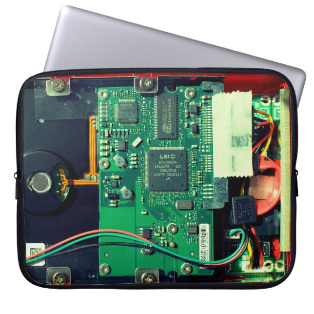 懸命ドライブ電子デバイスのクローズアップフォトグリーン ラップトップスリーブ (正面)