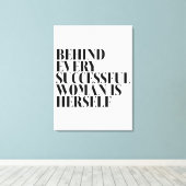 成功した女性の背後には彼女自身がいる | 引用 キャンバスプリント (インサイチュ (ウッドフロア))