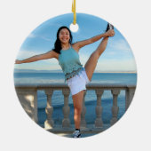 成功した女性、ピンクの水色のタイポグラフィ写真 セラミックオーナメント (裏面)