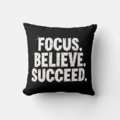 成功に追い込まれる クッション (正面)