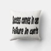 成功の可能性やる気を起こさせる引用文 クッション (裏面)