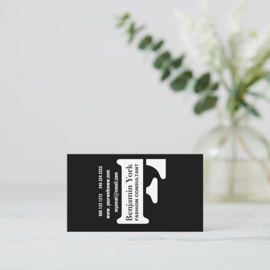 成功は今始まります! モダンで刃の鋭くはっきりしたで上品な黒 名刺 (スタンド正面)