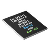 成功は小さな努力の合計である ノートパッド (アングル)