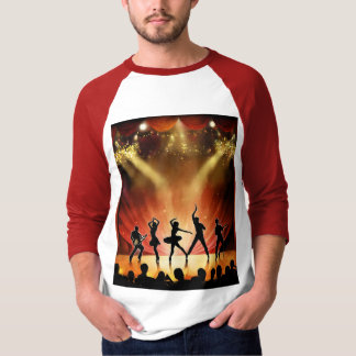 成功へのスポットライト：パフォーマンスへの貢献度 Tシャツ