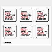 成功を収めた女性の背後には彼女自身がいる – スクエアシール (シート)