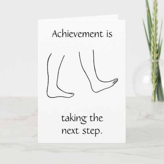 成就は次のステップを踏んでいる。おめでとうカード カード (正面)