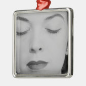 成長した女性2 メタルオーナメント (左)