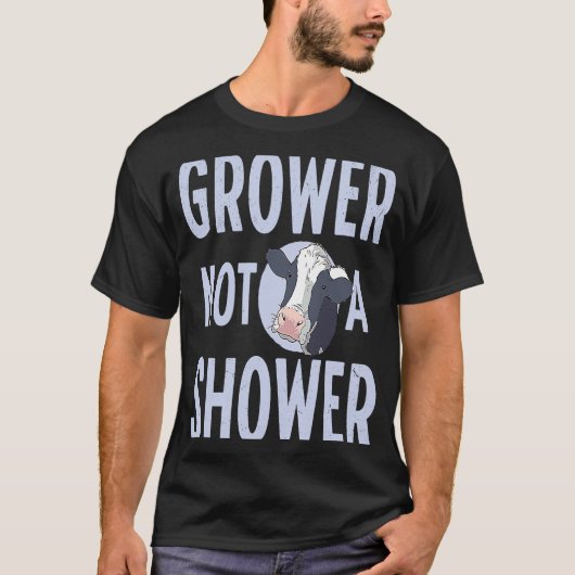 成長するが花を咲かせない 牛の飼育 Tシャツ (正面)