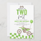 成長する2つの高速グリーンダートバイクボーイ誕生日 招待状 (正面)