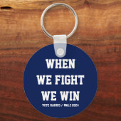 我々が戦う時ハリス・ウォルズに勝つ キーホルダー (正面)