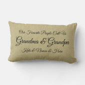 我々のお気に入りの人々はおばあちゃんの祖父と呼ばれる ランバークッション (裏面)