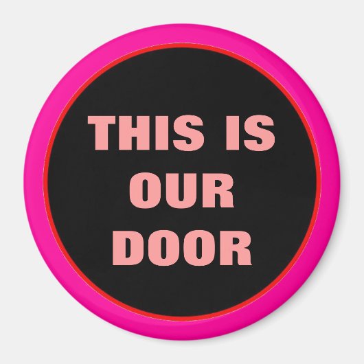 我々のドアステートルームラウンドドアマーカーピンク マグネット (正面)