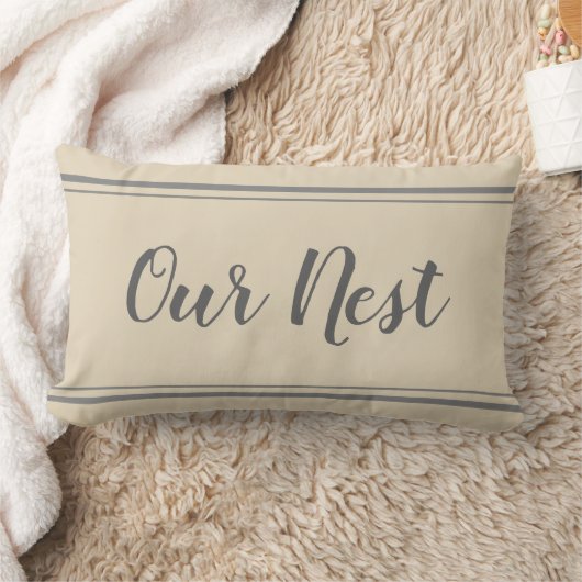 我々のネストグレーとベージュ枕 ランバークッション (ブランケット)