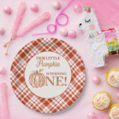 我々のリトルカボチャフローラ赤い格子付き1歳の誕生日 ペーパープレート (パーティー)