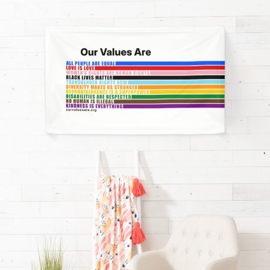 我々の価値観は旗だ 横断幕 (インサイチュ)