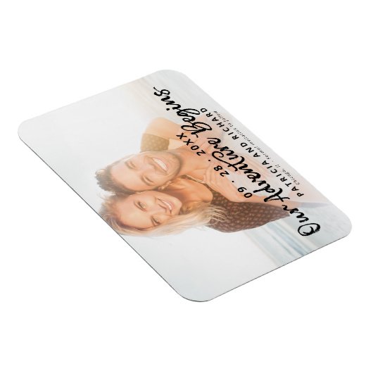 我々の冒険が始まる日付写真を保存 マグネット (右側)