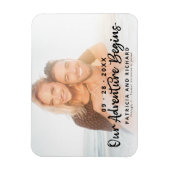 我々の冒険が始まる日付写真を保存 マグネット (縦)