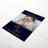 我々の初めてのクリスマスはブルー夫妻と金ゴールド 箔シーズンカード (回転した状態)