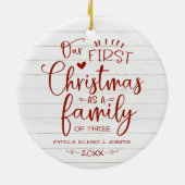 我々の初めてのクリスマスは家族の農家素朴として セラミックオーナメント (裏面)