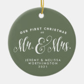 我々の初めてのクリスマスは新しく聖人の緑の写真を撮った セラミックオーナメント (正面)