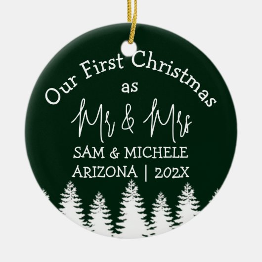 我々の初めてのクリスマスは新婚の木の夫妻だった セラミックオーナメント (正面)