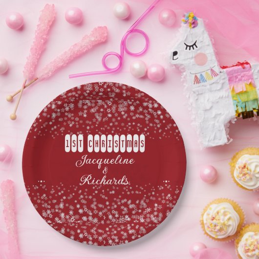 我々の初めてのクリスマススノーフレーク赤エレガントカスタム ペーパープレート (パーティー)