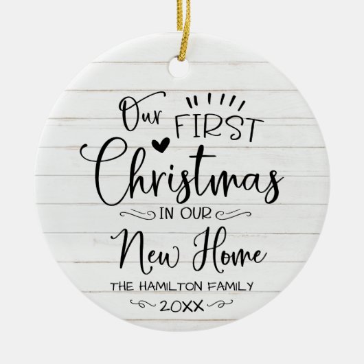 我々の初めてのクリスマスズインザニューホームファームハウス セラミックオーナメント (正面)