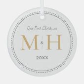 我々の初めてのクリスマスニューライヴァズモノグラムホワイト ガラスオーナメント (正面)
