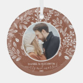 我々の初めてのクリスマス写真テラコッタ ガラスオーナメント (正面)