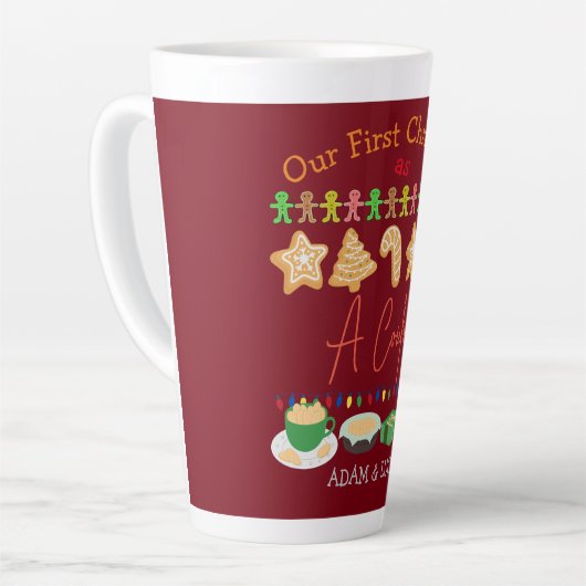 我々の初めてのクリスマス夫妻/カップルの新しい カフェラテマグ (左アングル)