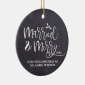 我々の初めてのクリスマス結婚したメリー写真Chalkboard セラミックオーナメント (右)