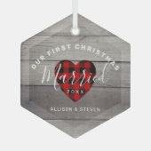 我々の初めてのクリスマス結婚した素朴パーソナライズされた ガラスオーナメント (正面)