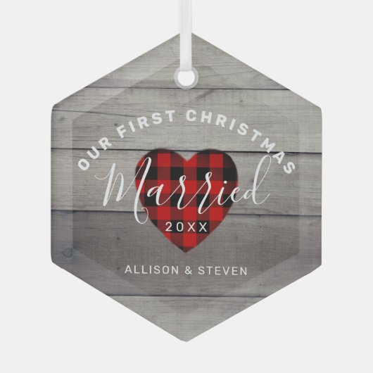 我々の初めてのクリスマス結婚した素朴パーソナライズされた ガラスオーナメント (正面)