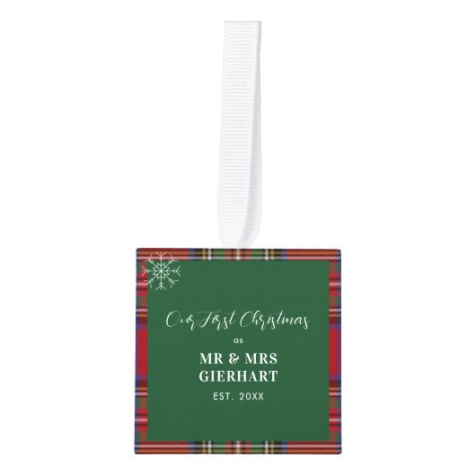 我々の初めてのクリスマス結婚ズ写真スチュワートタータンチェック キューブオーナメント (正面)