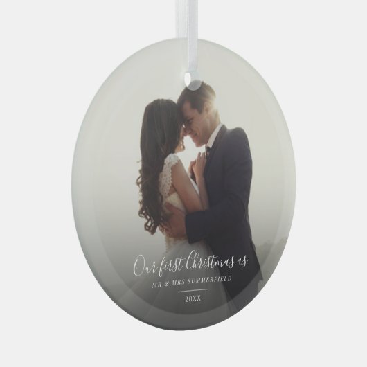 我々の初めてのクリスマス結婚ズ写真記念ホリデー ガラスオーナメント (正面右)