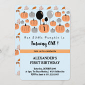 我々の小さなカボチャは1つの招待状少年を回している 招待状 (正面/裏面)