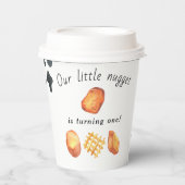 我々の小さなナゲットは1つの子供の誕生日を回している 紙コップ (正面)