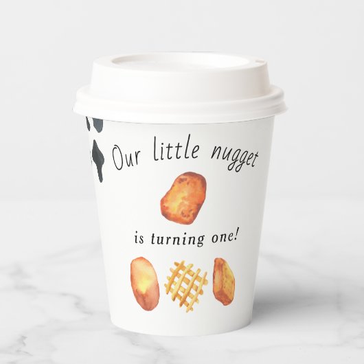 我々の小さなナゲットは1つの子供の誕生日を回している 紙コップ (正面)