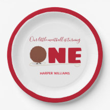 我々の小さなミートボールが1歳の誕生日を飾る