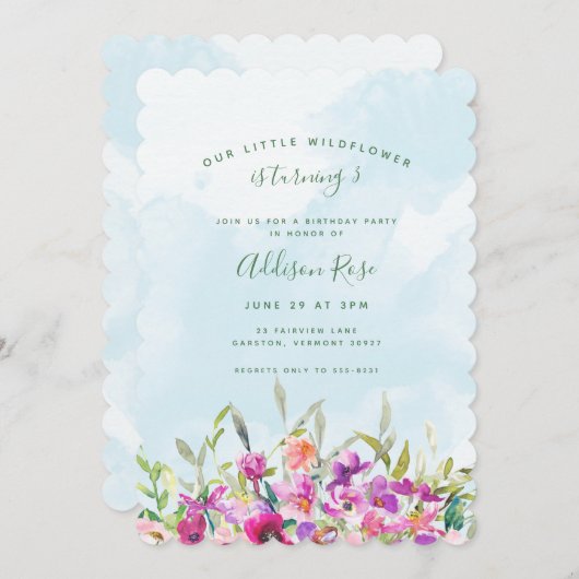 我々の小さなヤンドフラワーパープルフローラ誕生日 招待状 (正面/裏面)