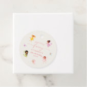 我々の小さな妖精に魅了された妖精の誕生日パーティー フェイバータグ (インサイチュ)